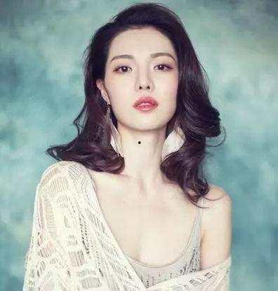 黑料网曝热门事件视频在线看 最近娱乐圈有什么新闻